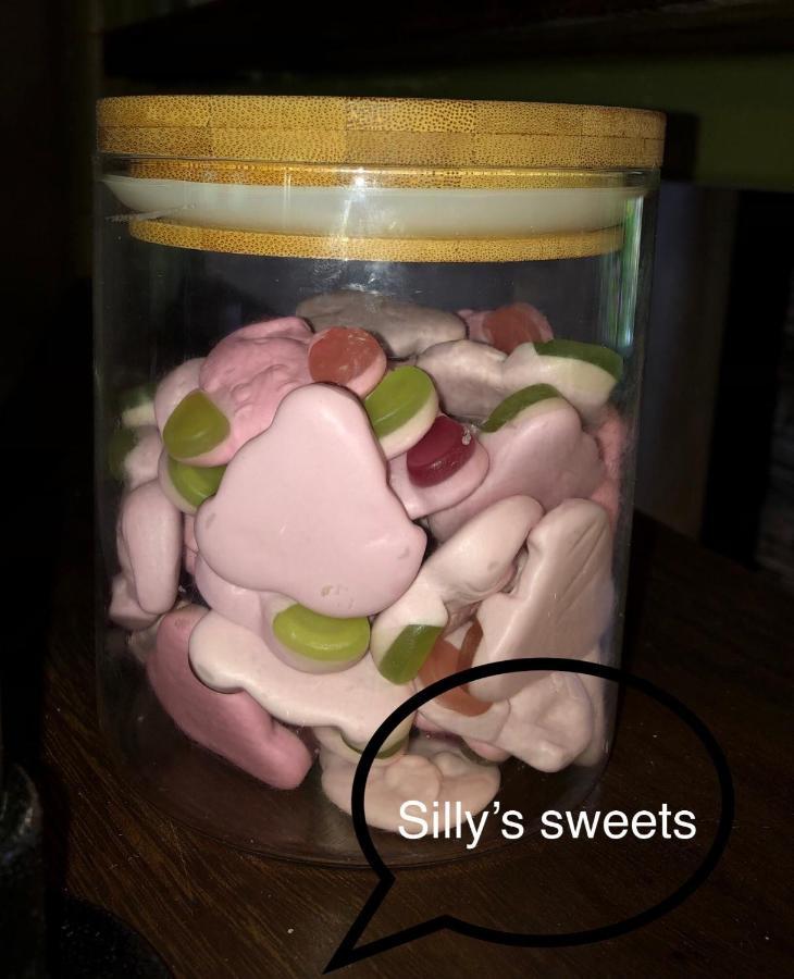 Silly'S Inn มิดเดิลบวร์ก ภายนอก รูปภาพ